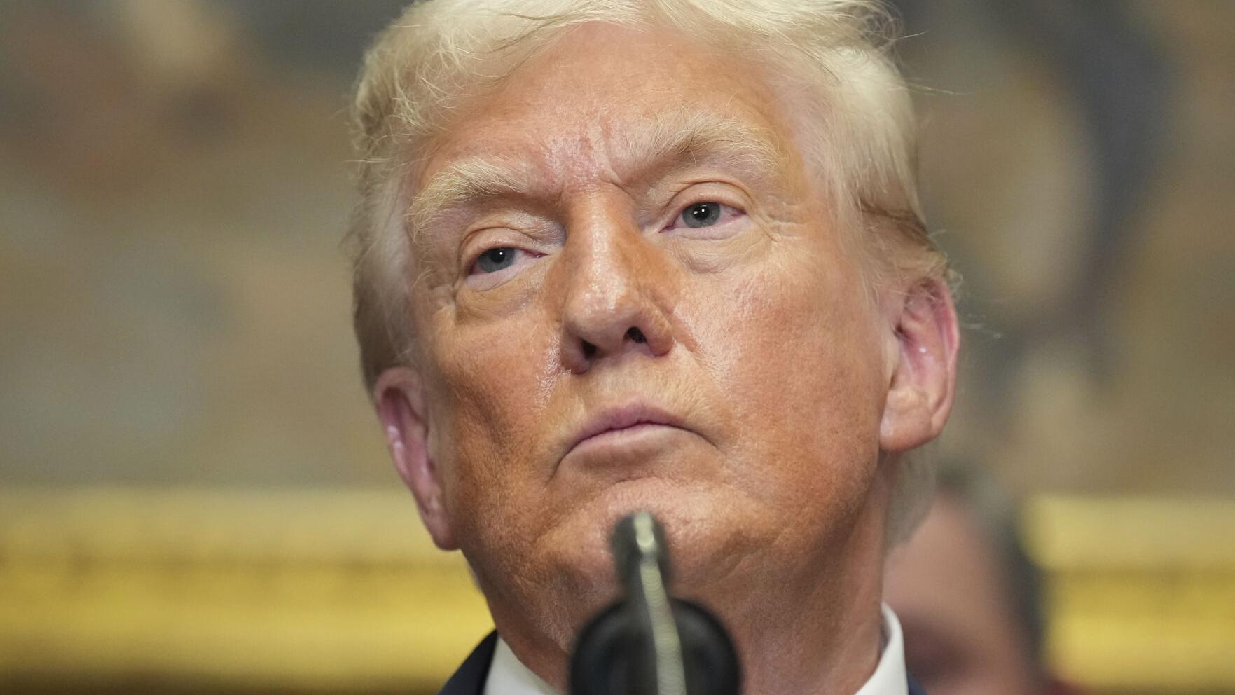 Trump's redistricting push hits roadblocks in Indiana and Kansas as Republican lawmakers resist